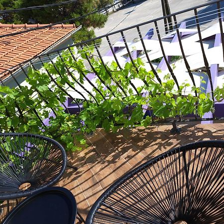 Jardin Kapetanova Kuca Apartment Veli Iz Luaran gambar