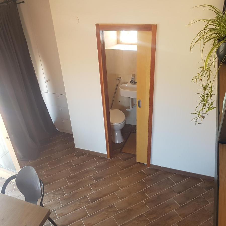 Jardin Kapetanova Kuca Apartment Veli Iz Luaran gambar
