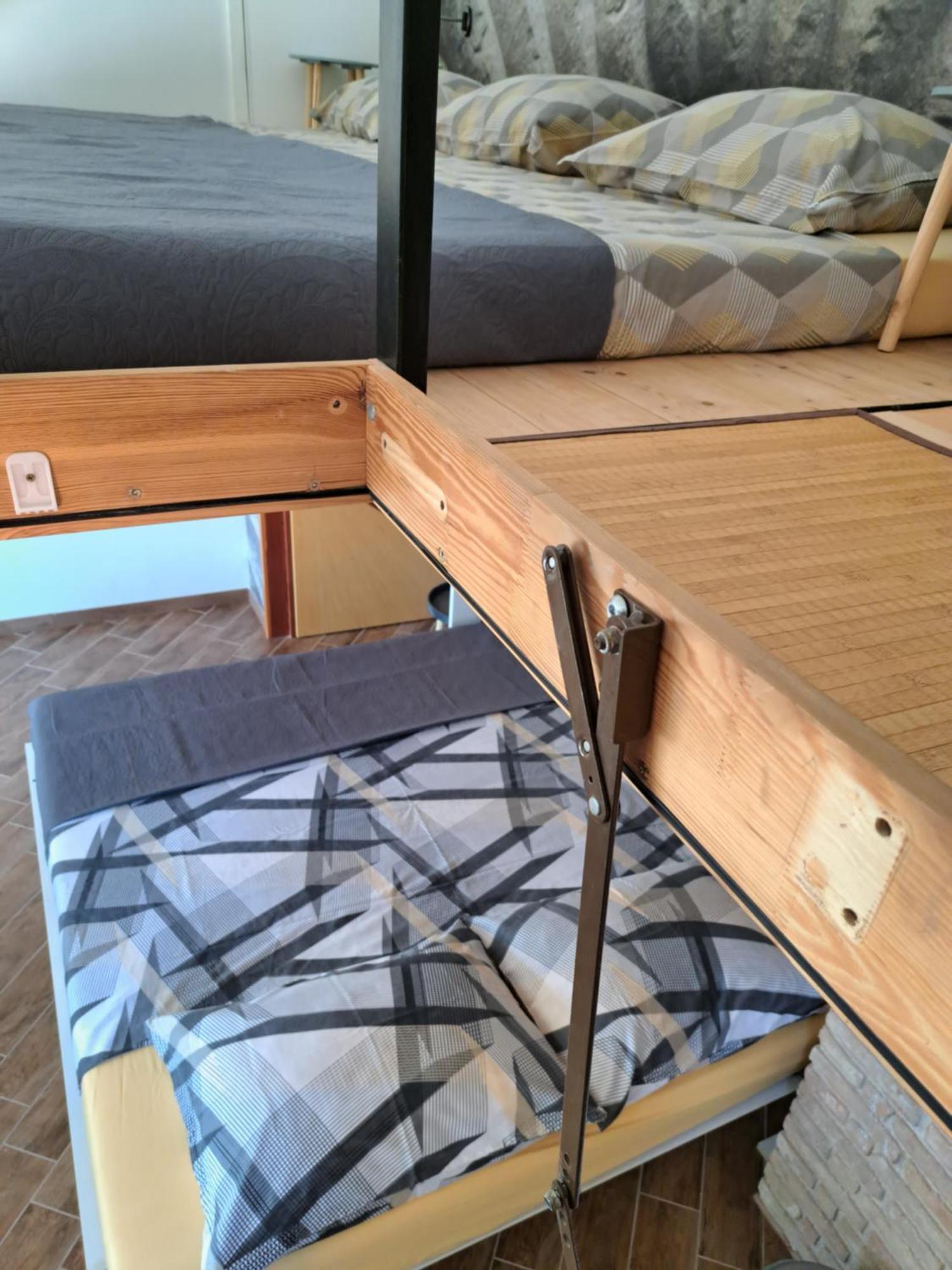 Jardin Kapetanova Kuca Apartment Veli Iz Luaran gambar