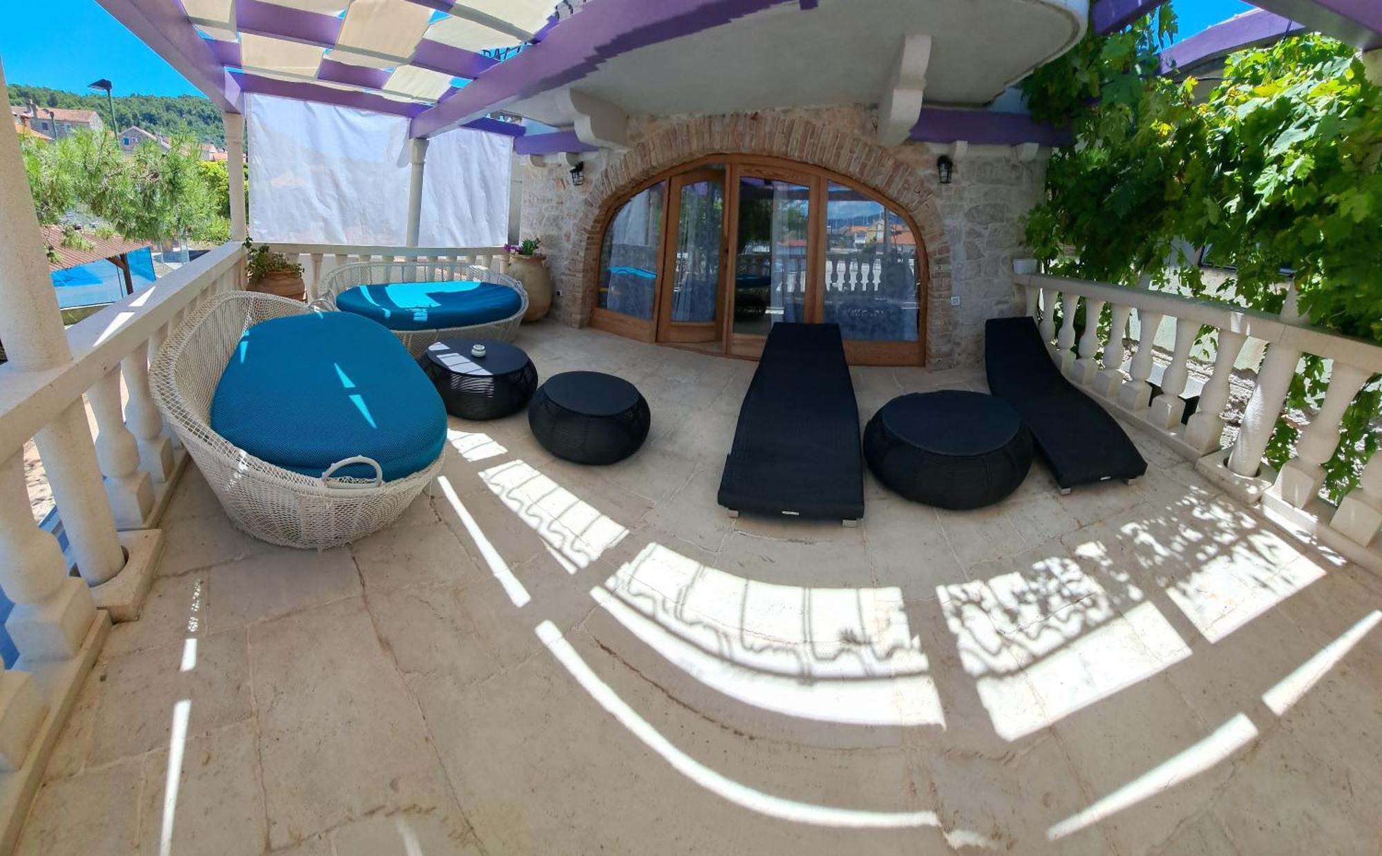 Jardin Kapetanova Kuca Apartment Veli Iz Luaran gambar