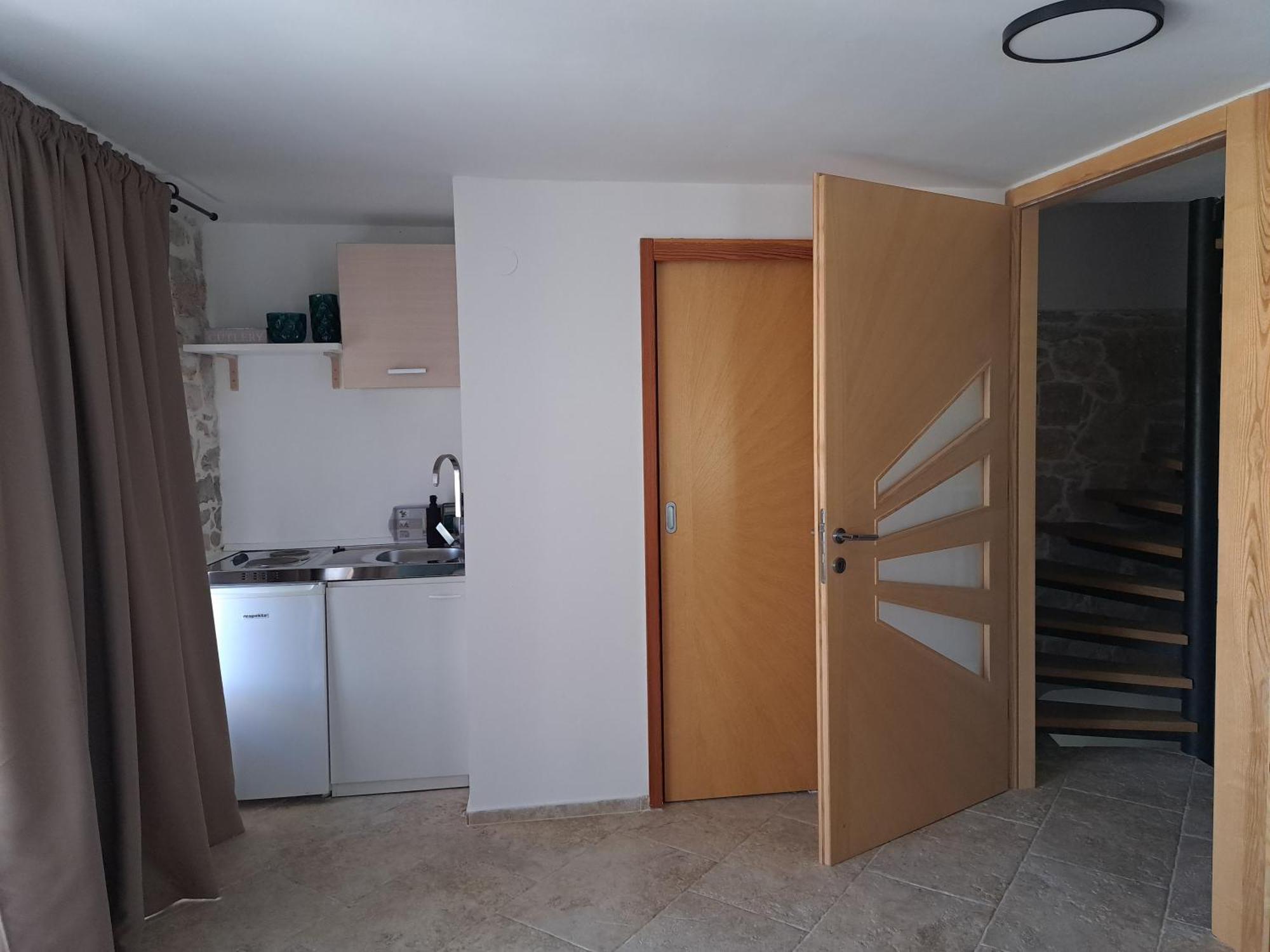 Jardin Kapetanova Kuca Apartment Veli Iz Luaran gambar
